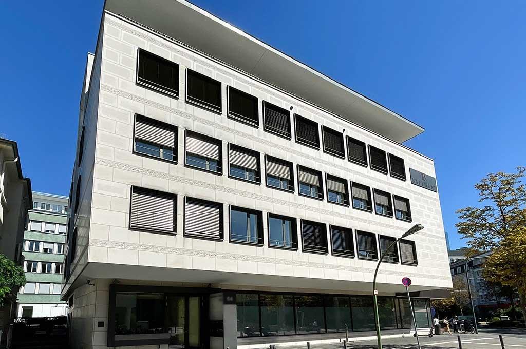 Praxisfläche-Zahnarztpraxis-in-Frankfurt.jpg